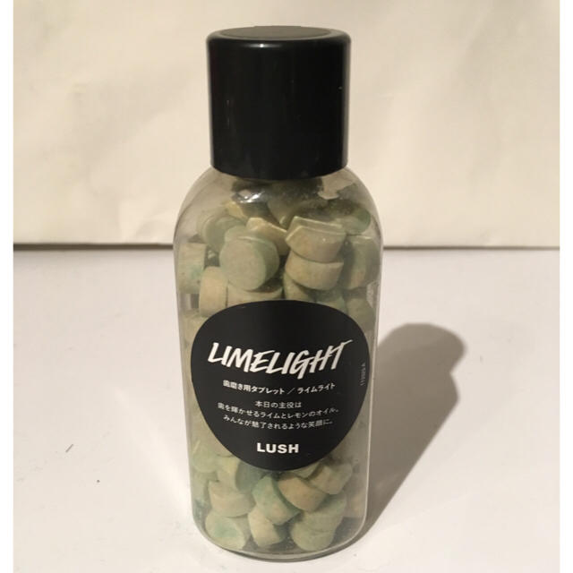LUSH(ラッシュ)の歯磨き用タブレット コスメ/美容のオーラルケア(歯磨き粉)の商品写真