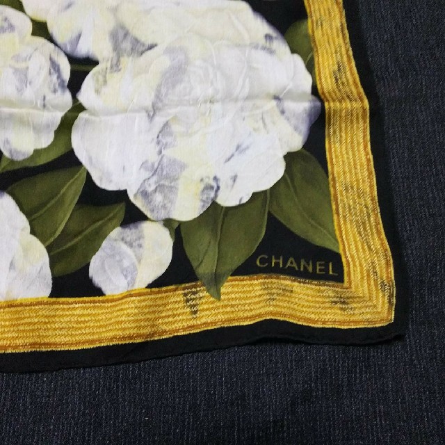 CHANEL(シャネル)のaki様専用窓口 CHANEL スカーフ レディースのファッション小物(バンダナ/スカーフ)の商品写真