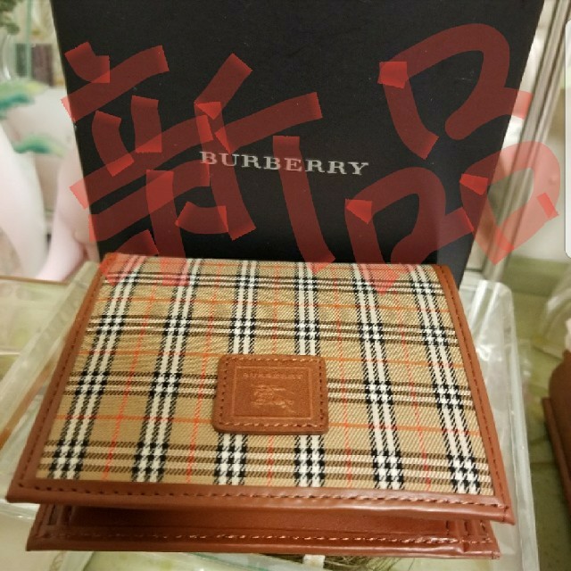 riさま専用【希少レア】BURBERRY 二つ折り財布 レディース