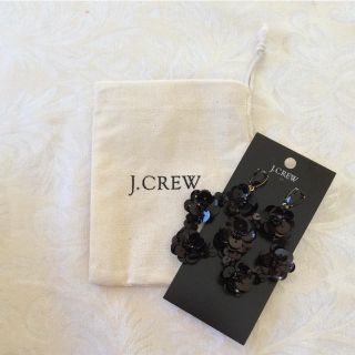 ジェイクルー(J.Crew)のjcrew ジェイクルー フラワー ピアス 黒(ピアス)