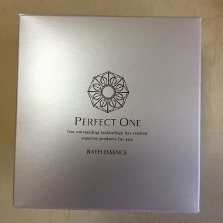 パーフェクトワン(PERFECT ONE)の【新品】パーフェクトワン  バスエッセンス  7包セット(入浴剤/バスソルト)