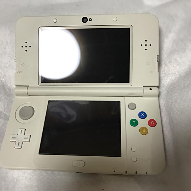 ニンテンドー3DS(ニンテンドー3DS)の♡早いもの勝ち♡値下げ♡美品♡new3DS♡ハローキティバージョン エンタメ/ホビーのゲームソフト/ゲーム機本体(携帯用ゲーム機本体)の商品写真