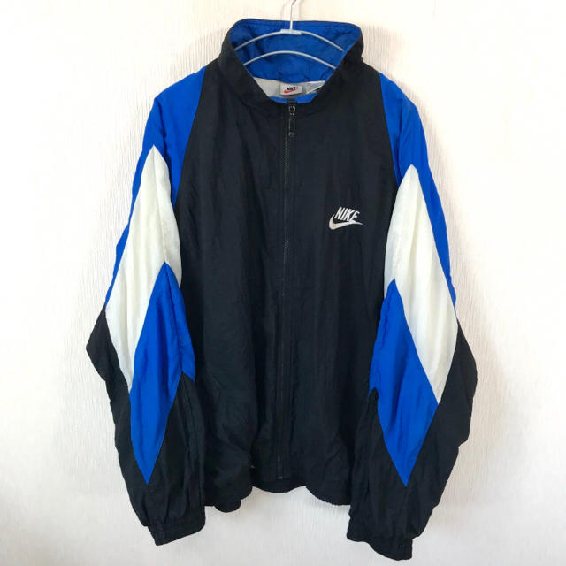 NIKE(ナイキ)の良柄 ♪ 90s Nike ナイロンジャケット XL 黒 白 青 赤タグ メンズのジャケット/アウター(ナイロンジャケット)の商品写真