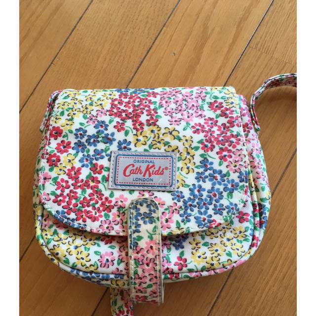 Cath Kidston(キャスキッドソン)のCath kidson キッズ ショルダーバッグ レディースのバッグ(ショルダーバッグ)の商品写真