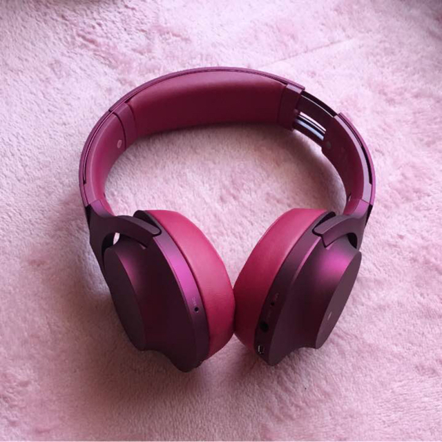 SONY(ソニー)のSONY ソニー ワイヤレスヘッドホン MDR-100ABN-P ボルドーピンク スマホ/家電/カメラのオーディオ機器(ヘッドフォン/イヤフォン)の商品写真