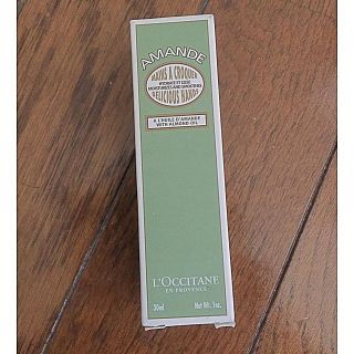 ロクシタン(L'OCCITANE)のロクシタン　ハンドクリーム（30ml）アーモンド(ハンドクリーム)