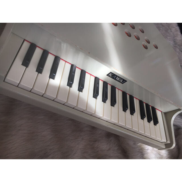 KAWAI のベストセラー商品、ミニピアノ🎹 キッズ/ベビー/マタニティのおもちゃ(楽器のおもちゃ)の商品写真