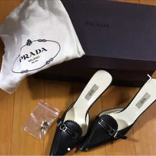 プラダ(PRADA)の値下げ中！プラダ パンプス ブラック ハワイ ニーマンマーカス 靴(ハイヒール/パンプス)