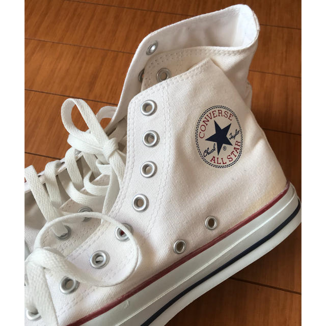 CONVERSE(コンバース)の新品！ホワイトハイカットコンバース！ レディースの靴/シューズ(スニーカー)の商品写真