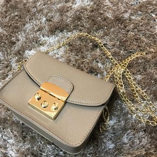 コウベレタス(神戸レタス)のFURLA風ミニバッグ パーティ用(ショルダーバッグ)