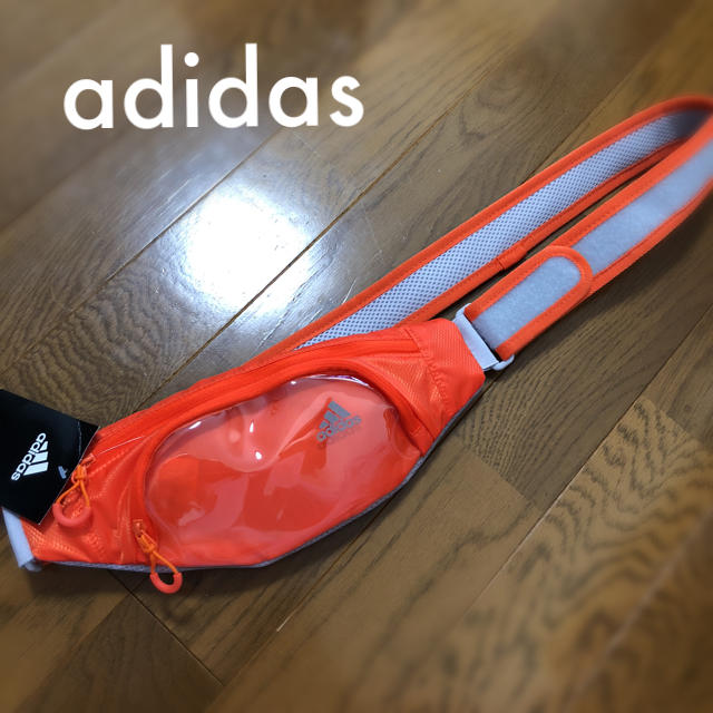 adidas(アディダス)のadidas ウェストポーチ ランニング スポーツ/アウトドアのスポーツ/アウトドア その他(その他)の商品写真