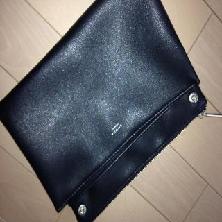 エモダ(EMODA)の30日までお取り置き中(ポーチ)