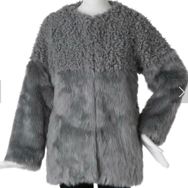MURUA(ムルーア)の一度着用のみ ♡ 激安出品 ♡ MURUA ♡ コート レディースのジャケット/アウター(毛皮/ファーコート)の商品写真