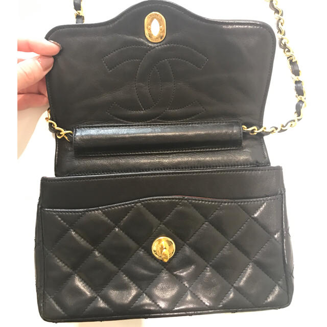 CHANEL(シャネル)のヴィンテージシャネル✳︎CHANEL ショルダーバッグ レディースのバッグ(ショルダーバッグ)の商品写真