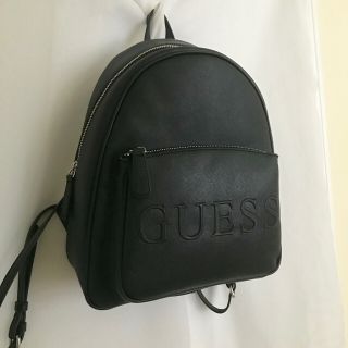 Guess可愛いリュック