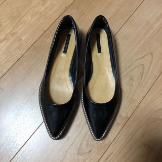 ザラ(ZARA)のZARAのフラットパンプス(ハイヒール/パンプス)