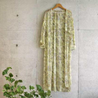 トゥデイフル(TODAYFUL)のTODAYFUL Silk Print Gown(ガウンコート)