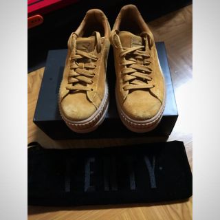 プーマ(PUMA)のプーマ FENTY スエードスニーカー(スニーカー)