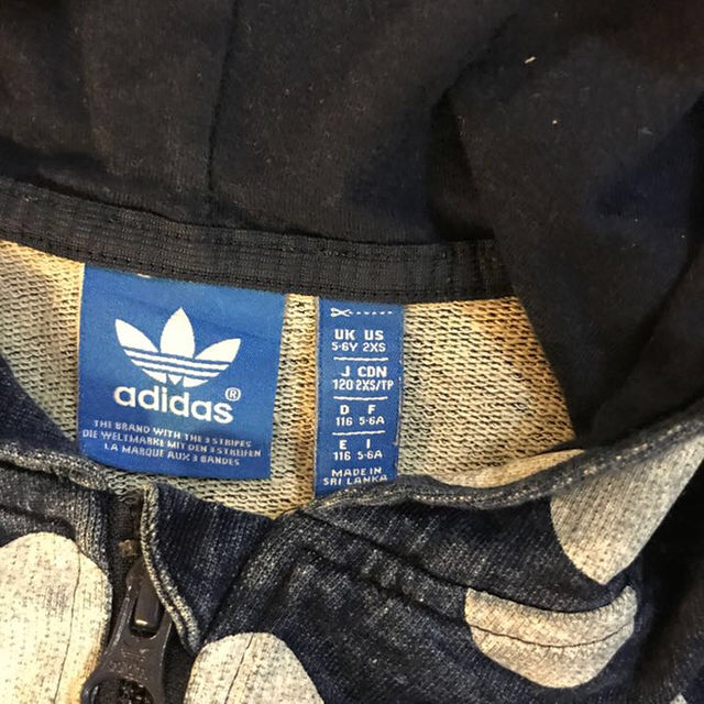 adidas(アディダス)のadidas originals デニムストレッチ上下120 キッズ/ベビー/マタニティのキッズ服男の子用(90cm~)(その他)の商品写真