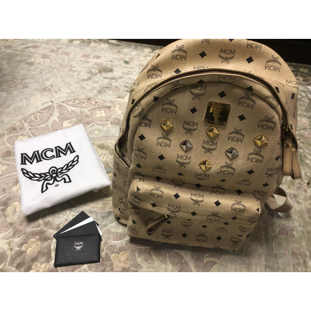 MCM - MCM リュック 正規品 アイボリーの通販 by にこ's shop