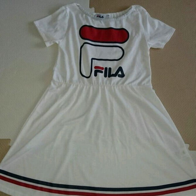 FILA(フィラ)の美品FILA　ワンピース キッズ/ベビー/マタニティのキッズ服女の子用(90cm~)(ワンピース)の商品写真