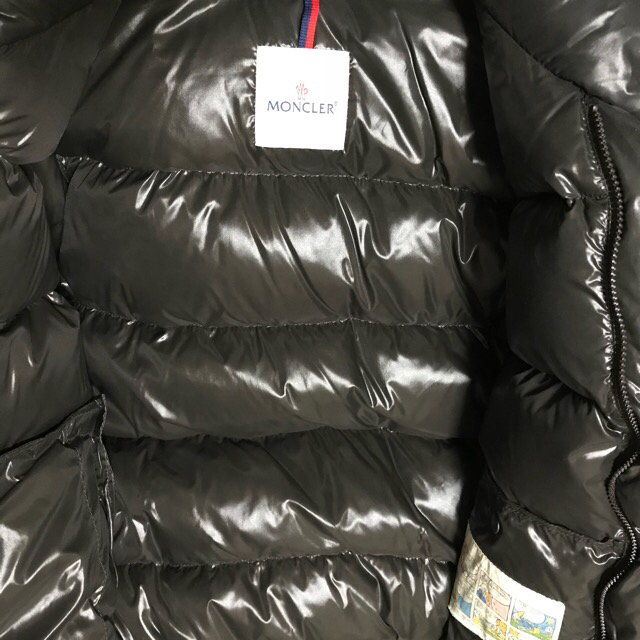 MONCLER(モンクレール)のモンクレール  メンズのジャケット/アウター(ダウンジャケット)の商品写真