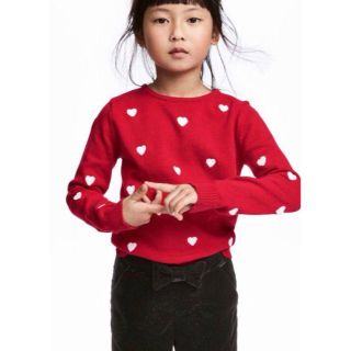 エイチアンドエム(H&M)のＨ&Ｍ ぷっくりハート　ニット　トップス(ニット)