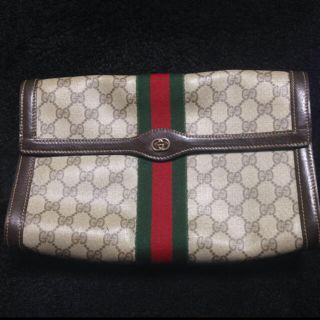 グッチ(Gucci)のGUCCI クラッチバッグ バッグ(クラッチバッグ)