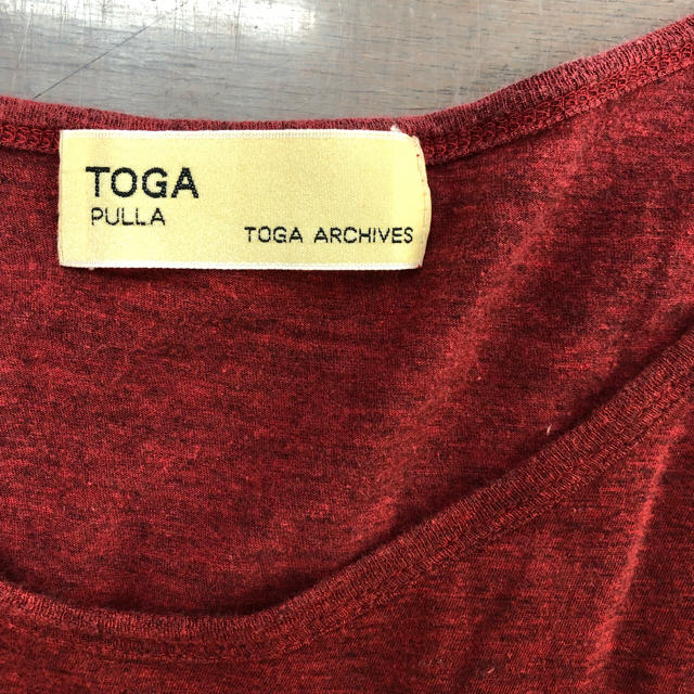 TOGA(トーガ)の売り切り！TOGA変形カットソー レディースのトップス(カットソー(長袖/七分))の商品写真