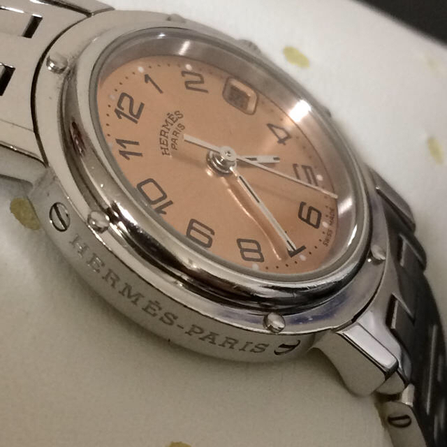 Hermes(エルメス)の人気 エルメス クリッパー CL4.210 クオーツ ピンク文字盤 レディース レディースのファッション小物(腕時計)の商品写真