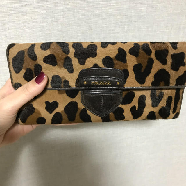 PRADA(プラダ)の♡  プラダ レオパードハラコ財布 ♡ レディースのファッション小物(財布)の商品写真