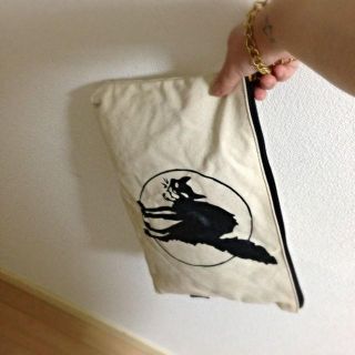 ジーヴィジーヴィ(G.V.G.V.)のVerybrainネコクラッチBag(クラッチバッグ)