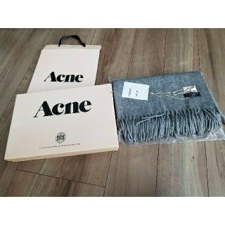 アクネ(ACNE)のacne　マフラー　グレー　即日発送(マフラー/ショール)