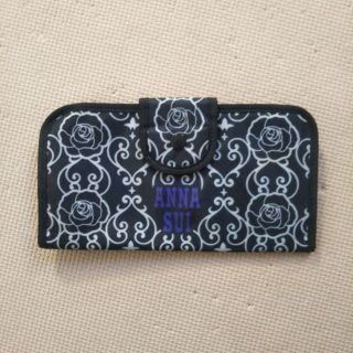 アナスイ(ANNA SUI)の美品　ANNA SUI　パスポートケース(その他)