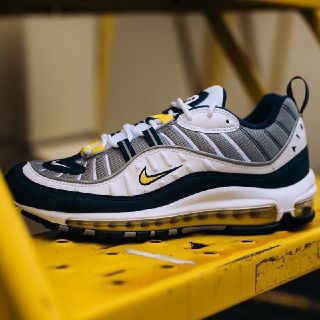 ナイキ(NIKE)のAIR MAX 98  エア マックス 98 FEARLESS 90S 28.0(スニーカー)