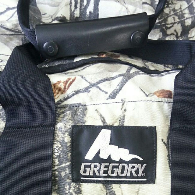 Gregory(グレゴリー)のグレゴリーダッフルバッグM リアルツリーハードウッド メンズのバッグ(その他)の商品写真