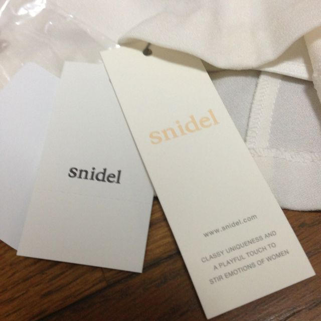 SNIDEL(スナイデル)のsnidel レディースのワンピース(ミニワンピース)の商品写真