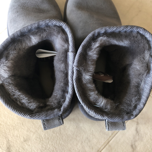 UGG AUSTRALIA(アグオーストラリア)のUGGオーストラリア本物正規品★クラシックミニ レディースの靴/シューズ(ブーツ)の商品写真