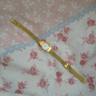 ディーホリック(dholic)のゴールド 腕時計♡(腕時計)