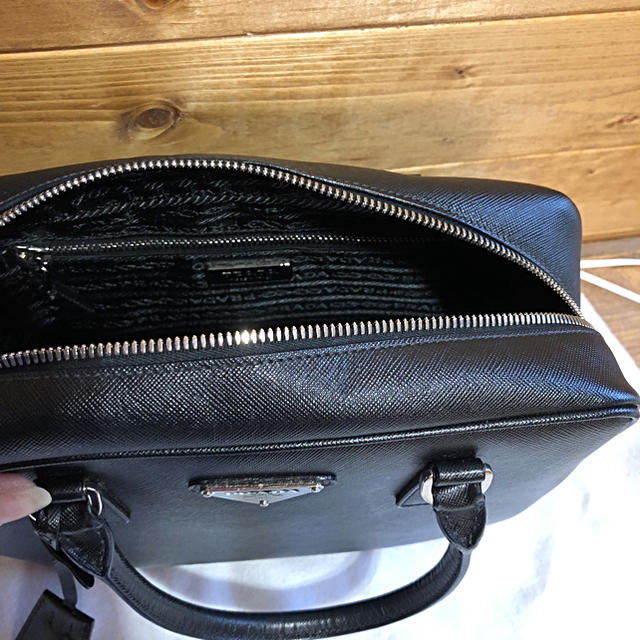 PRADA(プラダ)のプラダ   レディースのバッグ(ハンドバッグ)の商品写真