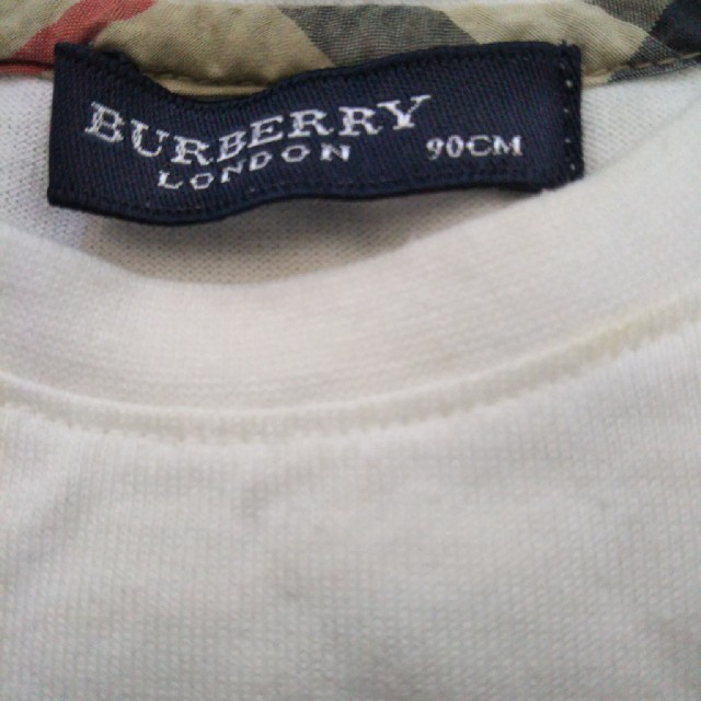 BURBERRY(バーバリー)の男女問わずに着れます！ キッズ/ベビー/マタニティのキッズ服女の子用(90cm~)(Tシャツ/カットソー)の商品写真