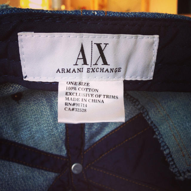 ARMANI EXCHANGE(アルマーニエクスチェンジ)のA|X ARMARNI♡デニムキャップ レディースの帽子(キャップ)の商品写真