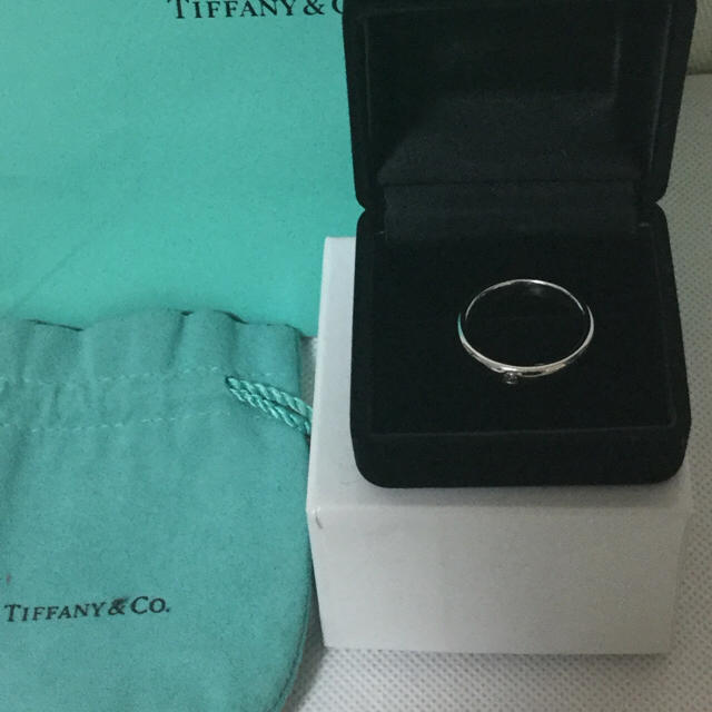 Tiffany & Co.(ティファニー)の新品仕上  ティファニー  指輪  16号  プラチナ リング レディースのアクセサリー(リング(指輪))の商品写真