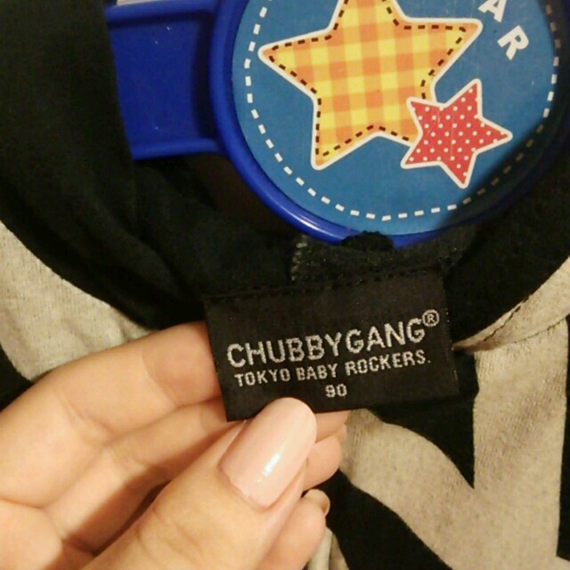 CHUBBYGANG(チャビーギャング)のスカルパーカー 90 キッズ/ベビー/マタニティのキッズ服男の子用(90cm~)(その他)の商品写真