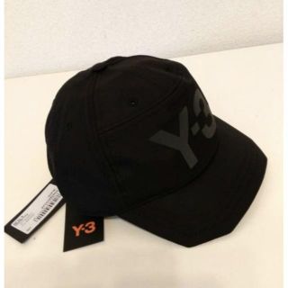 ヨウジヤマモト(Yohji Yamamoto)の新品☆大人気【Y-3　ワイ・スリー】ロゴ入 ブラック FRONT BACK (キャップ)