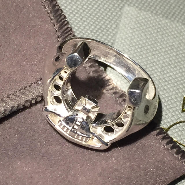 Vivienne Westwood(ヴィヴィアンウエストウッド)の新品未使用‼️ラリッサリング Larissa ring m 13号 レディースのアクセサリー(リング(指輪))の商品写真