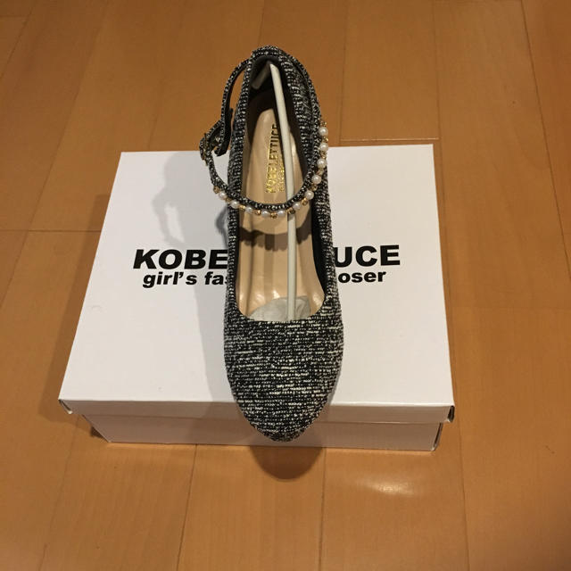 神戸レタス(コウベレタス)のKOBE LETTUCE ツイードパンプス M レディースの靴/シューズ(ハイヒール/パンプス)の商品写真