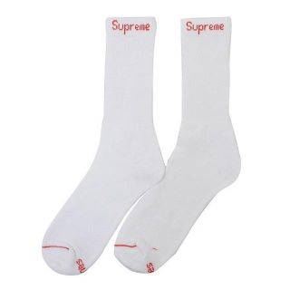 シュプリーム(Supreme)の今期2018最新作SUPREME×Hanes別注ロゴ入りソックスシュプリーム新品(ソックス)