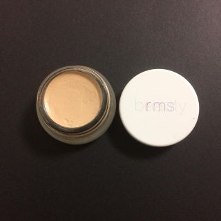 コスメキッチン(Cosme Kitchen)のrms beauty アンカバーアップ 00(コンシーラー)