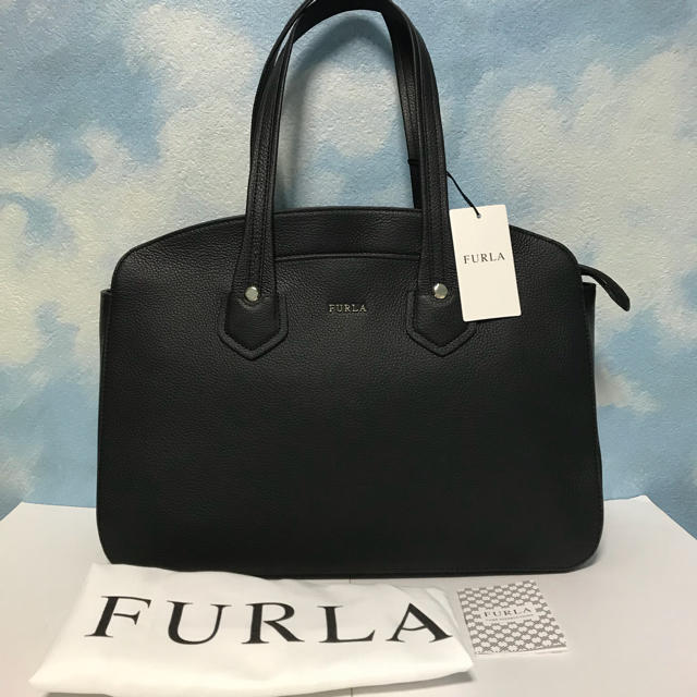 FURLA☆黒色トートバッグ